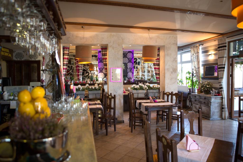 Hotel Na Rogatce Lublin Eksteriør billede