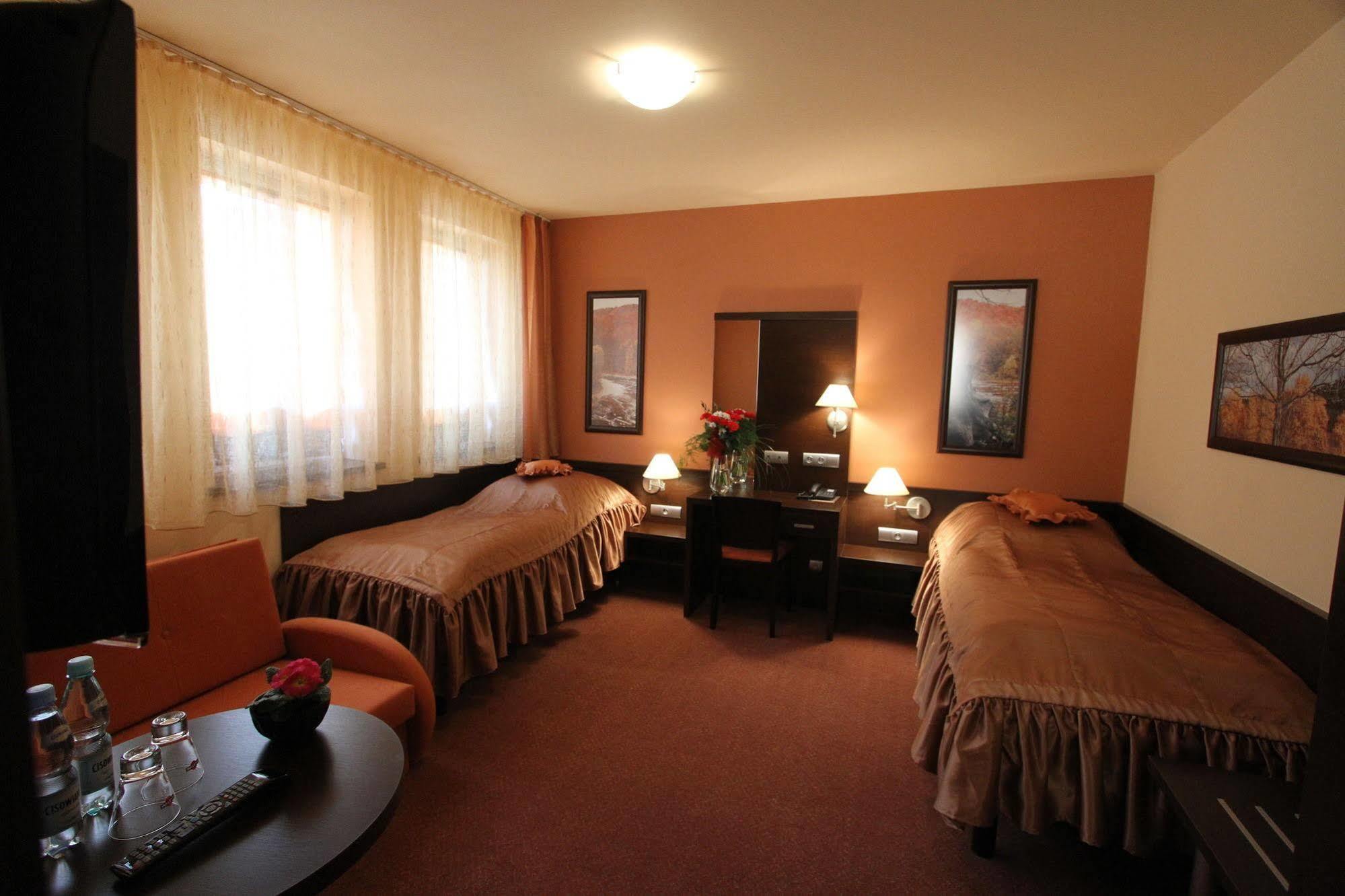 Hotel Na Rogatce Lublin Eksteriør billede