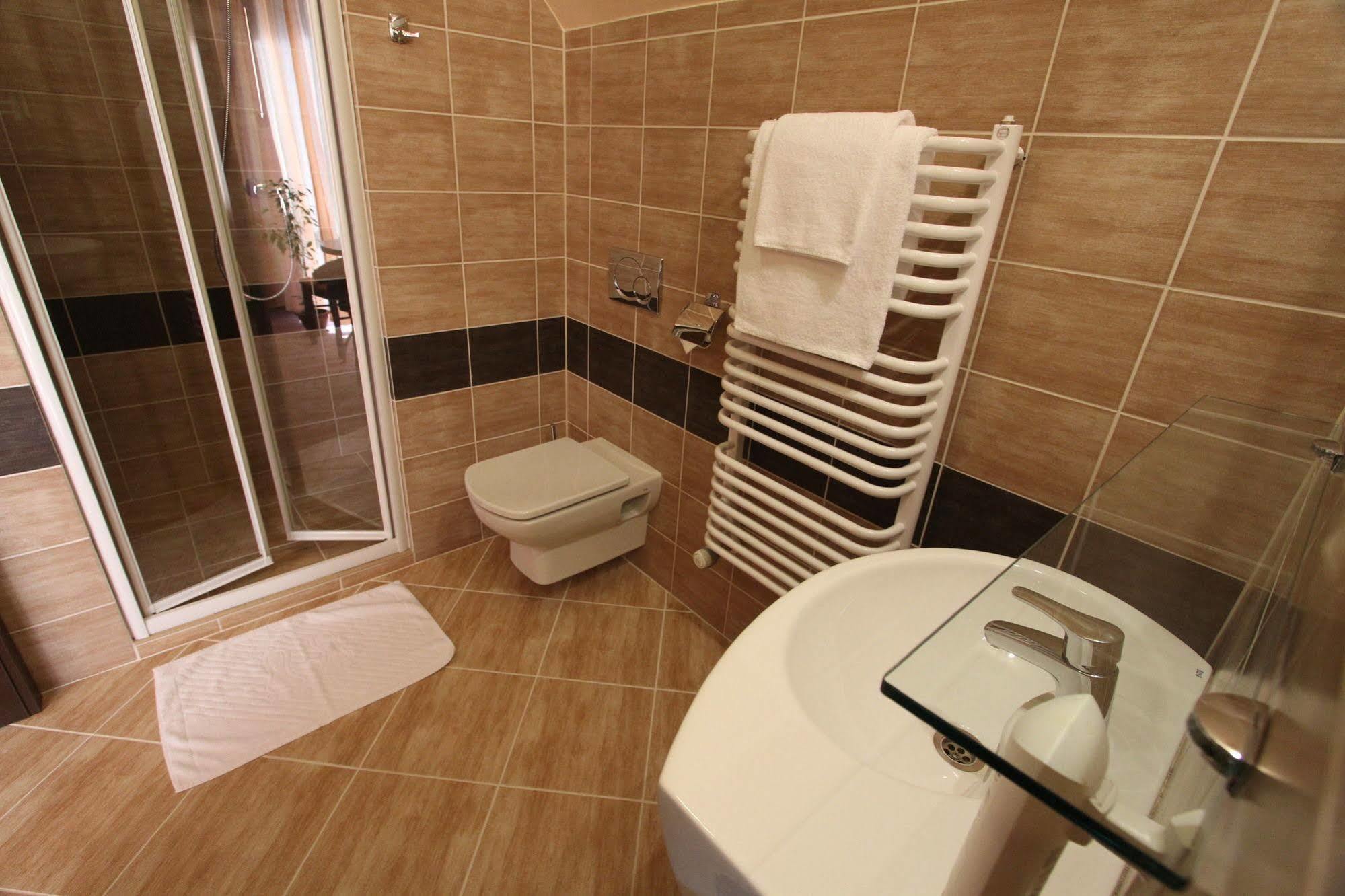 Hotel Na Rogatce Lublin Eksteriør billede